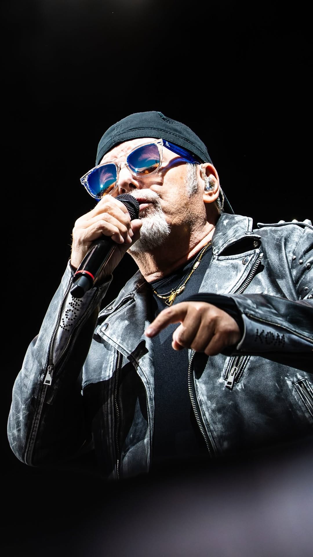 Post 10 by Vasco Rossi Fans - TuttoVasco on Instagram (video)