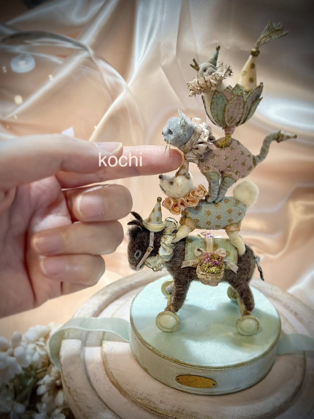 Post 9 by 造形作家kochi on Instagram (carousel)