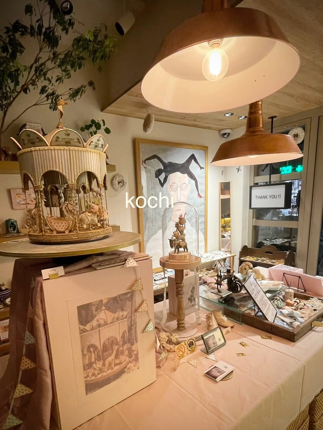Post 6 by 造形作家kochi on Instagram (carousel)