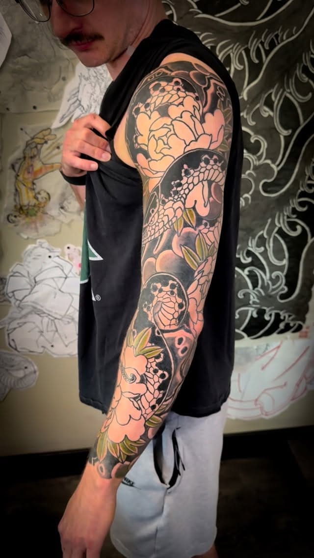 Post 6 by Douglas Fink/Horihyo on Instagram (video)