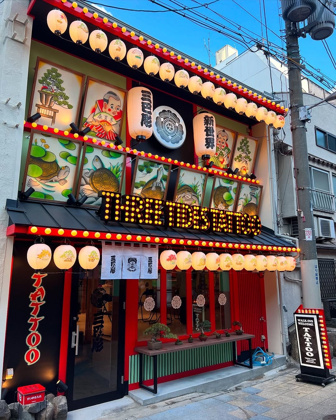 Post 10 by THREE TIDES TATTOO SHINSEKAI on Instagram (image)