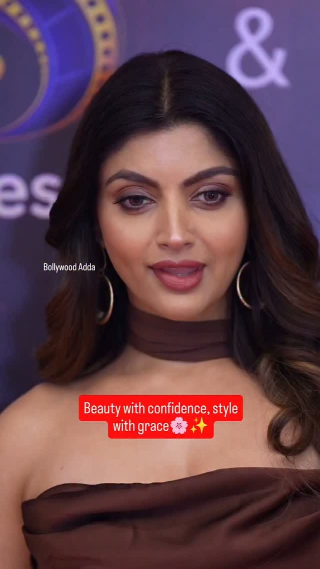 Post 6 by Bollywood ADDA on Instagram (video)