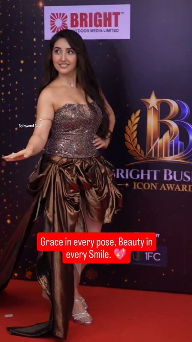 Post 4 by Bollywood ADDA on Instagram (video)