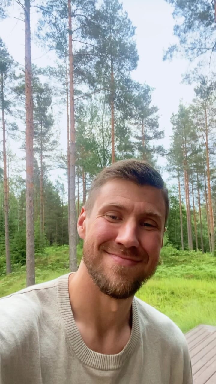 Post 3 by Jesse Joronen on Instagram (video)