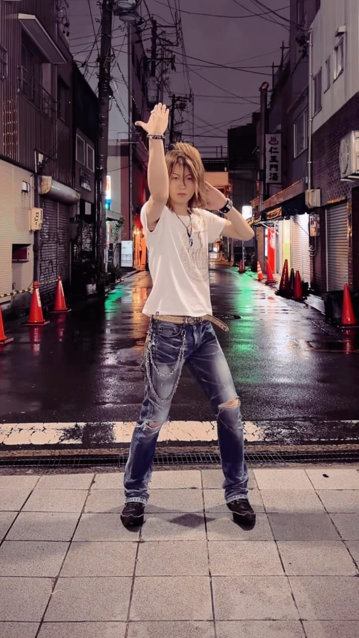 Post 3 by RIKUU on Instagram (video)