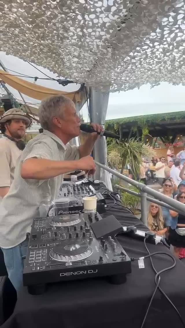 Post 10 by Bez on Instagram (video)