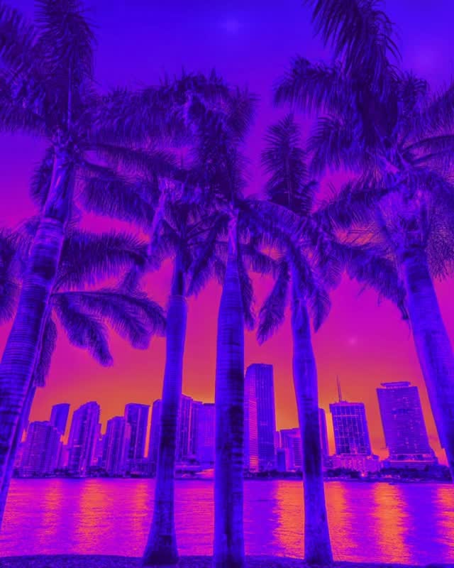 Post 2 by Y'K on Instagram (video)