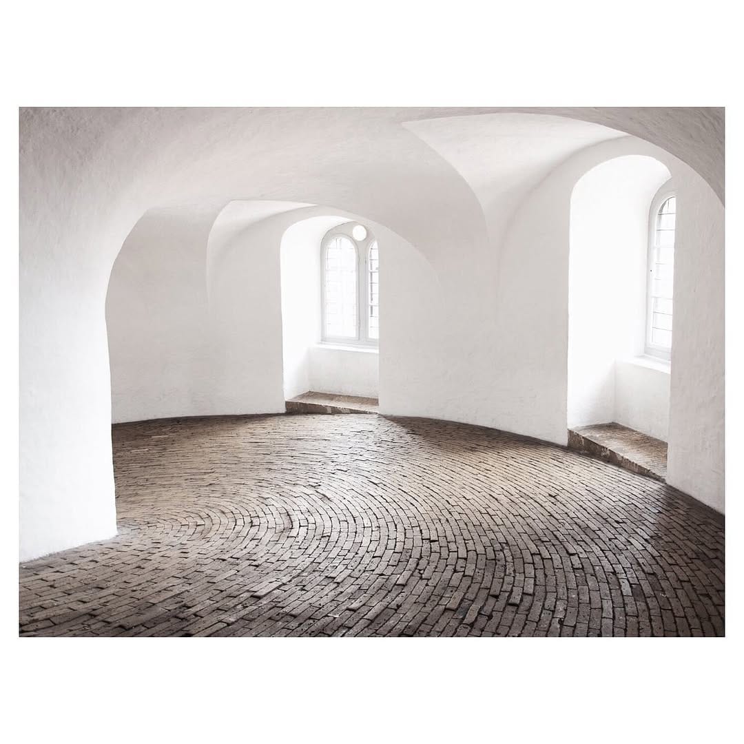 Post 4 by Sisilia Tiseli. on Instagram (image)