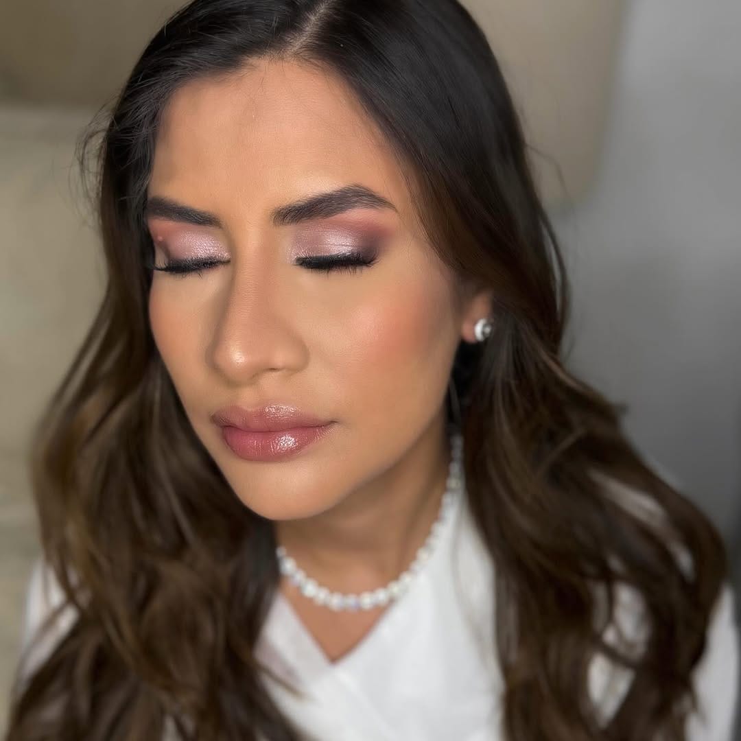 Post 3 by Paola Romero on Instagram (carousel)