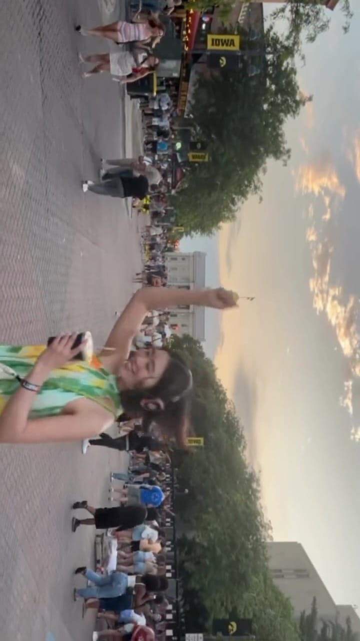 Post 1 by Mika Taniyama on Instagram (video)