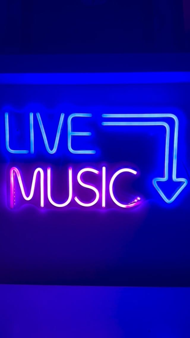 Post 8 by Jasmin Wong on Instagram (video)