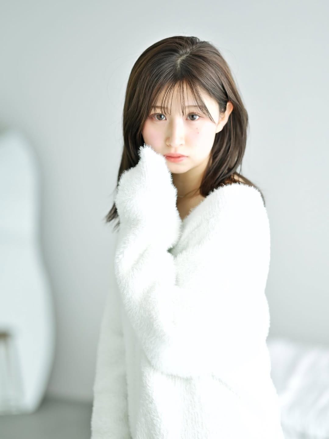 Post 4 by 莉子（𝒓𝒊𝒌𝒐） on Instagram (carousel)