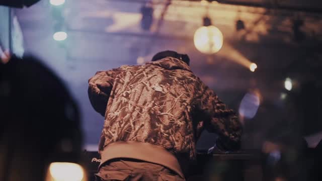 Post 10 by SORI. on Instagram (video)