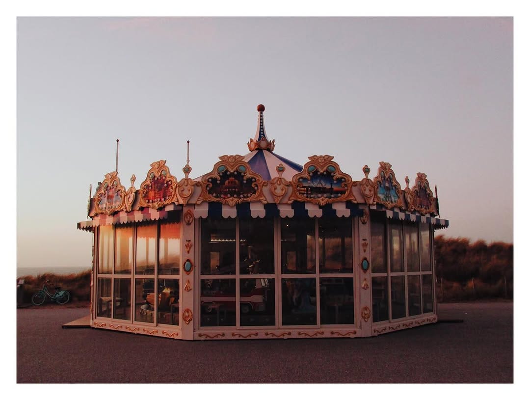 Post 7 by Charley on Instagram (image)