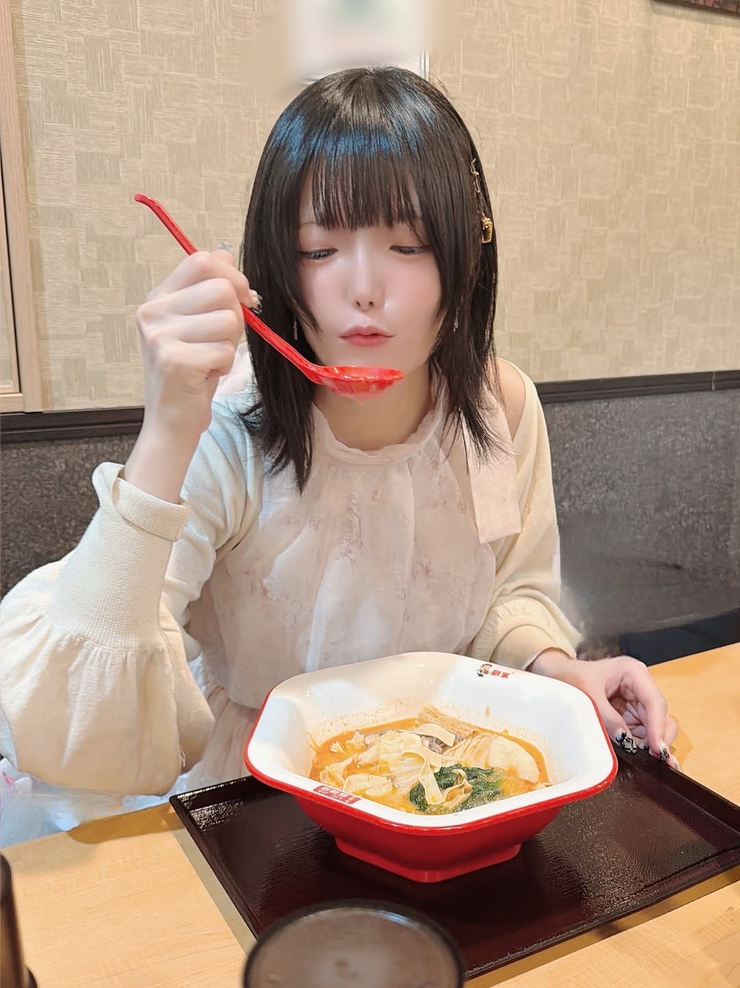 Post 6 by さっちゃそ🌻💛 on Instagram (carousel)