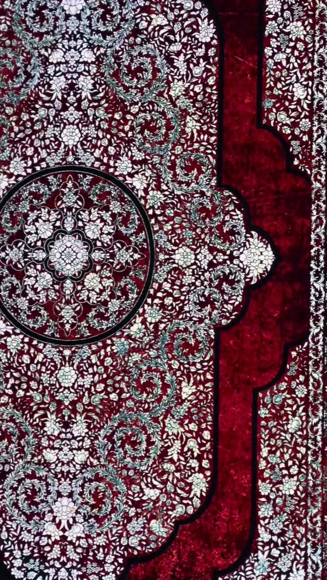 Post 6 by milano.carpet    فرش فرشاد میلانو on Instagram (video)