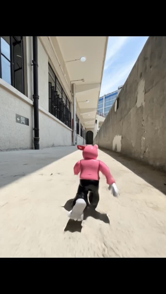 Post 8 by LALA COMPANY on Instagram (video)