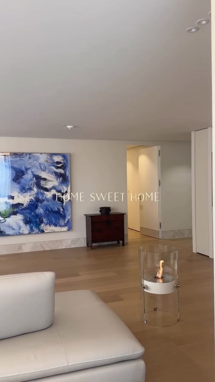 Post 1 by 로멘토디자인 on Instagram (video)