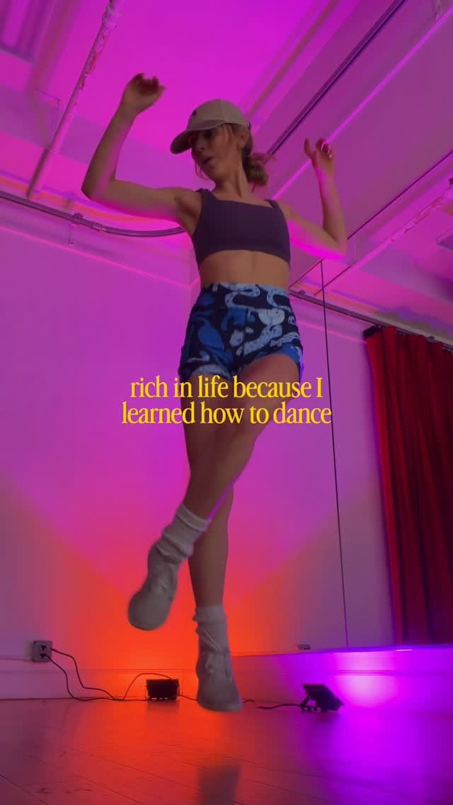 Post 8 by Casey Marie on Instagram (video)