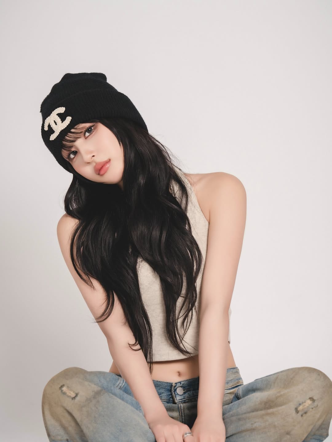 Post 8 by 김 마나미/韓国メイク🇰🇷 on Instagram (carousel)