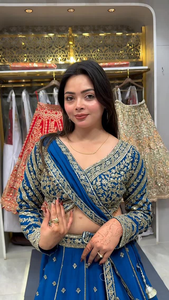 Post 9 by Urmil Fashion Studio on Instagram (video)