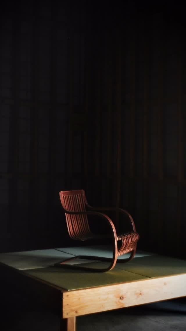 Post 6 by A T E L I E R - G A L L E R Y on Instagram (video)