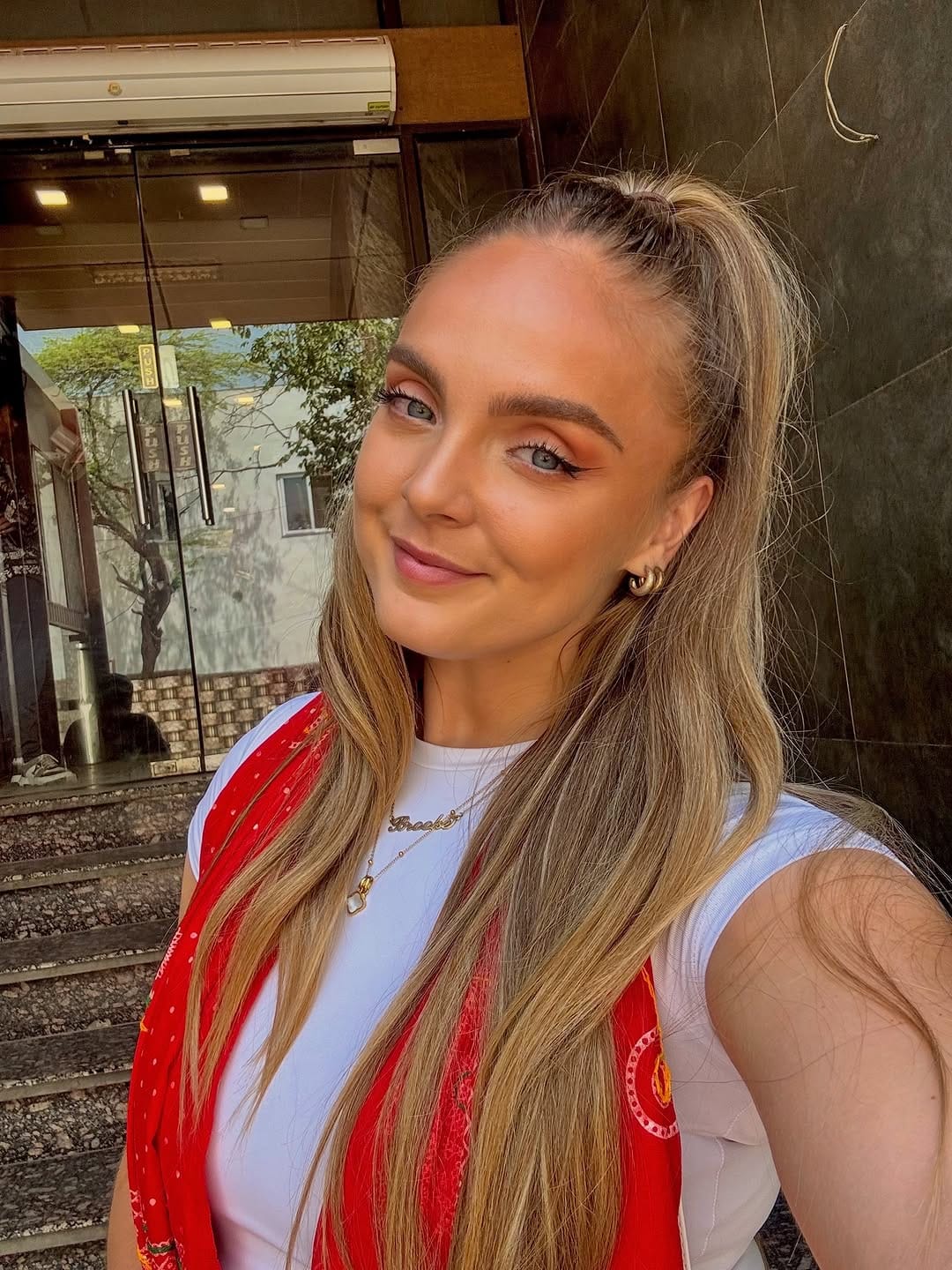Post 2 by 🦋 Brooke Martin 🦋 on Instagram (carousel)