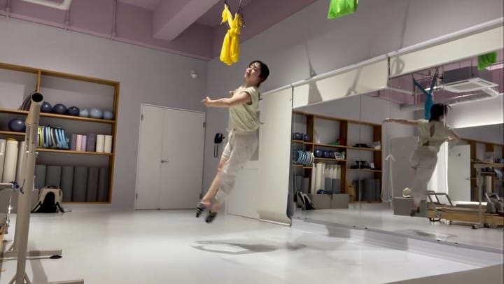 Post 4 by S⃘H⃘O⃘C⃘O⃘ on Instagram (video)