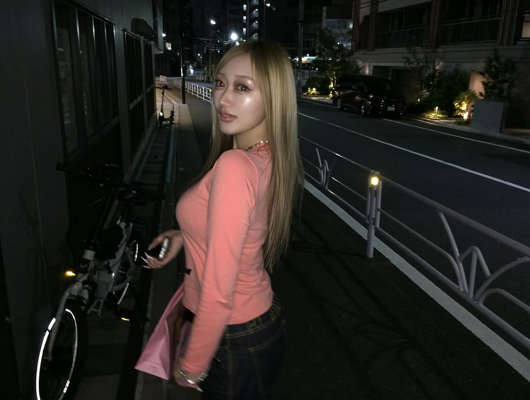 Post 6 by コマチ on Instagram (carousel)