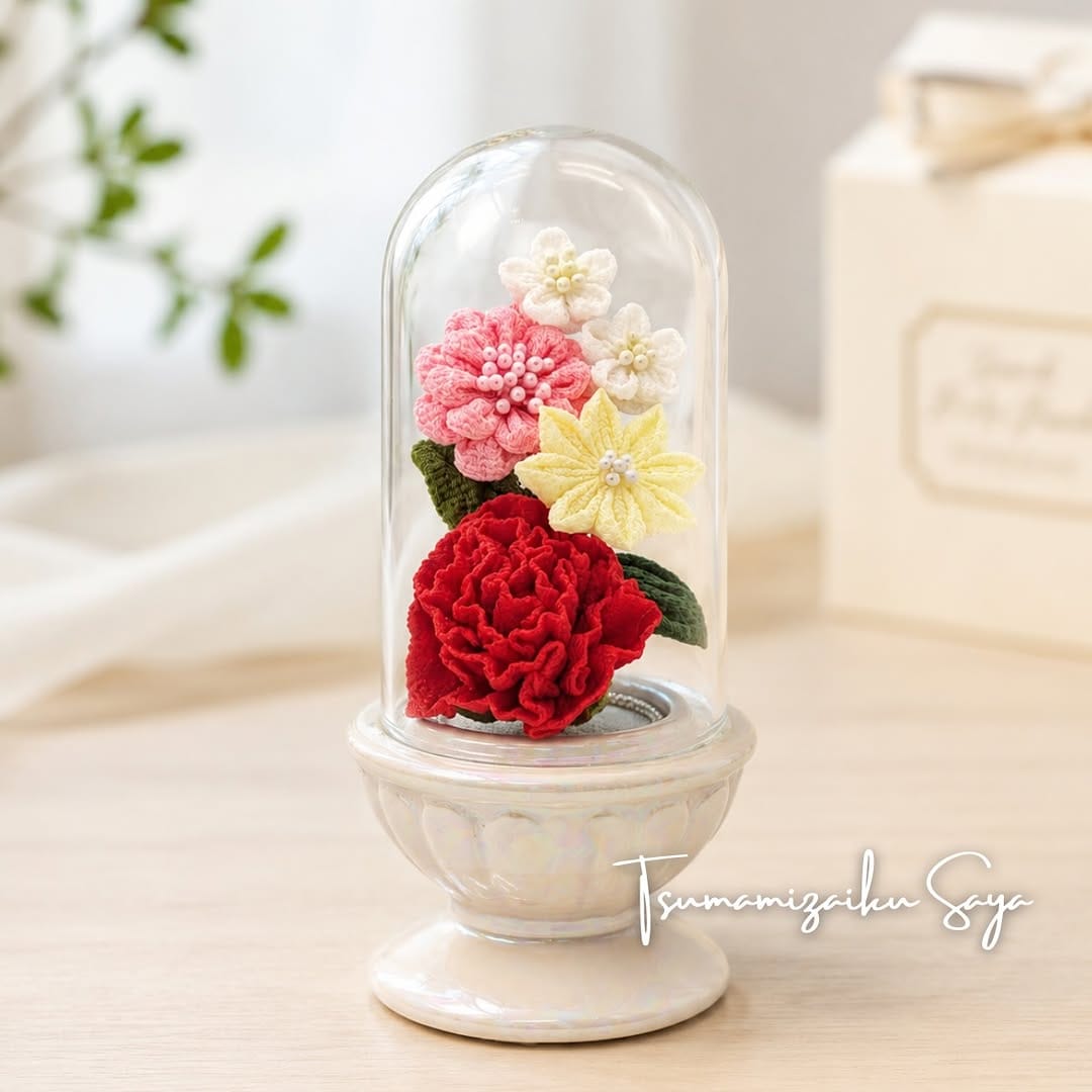 Post 6 by つまみ細工 紗彩  -髪飾り・和雑貨・資材販売- on Instagram (carousel)
