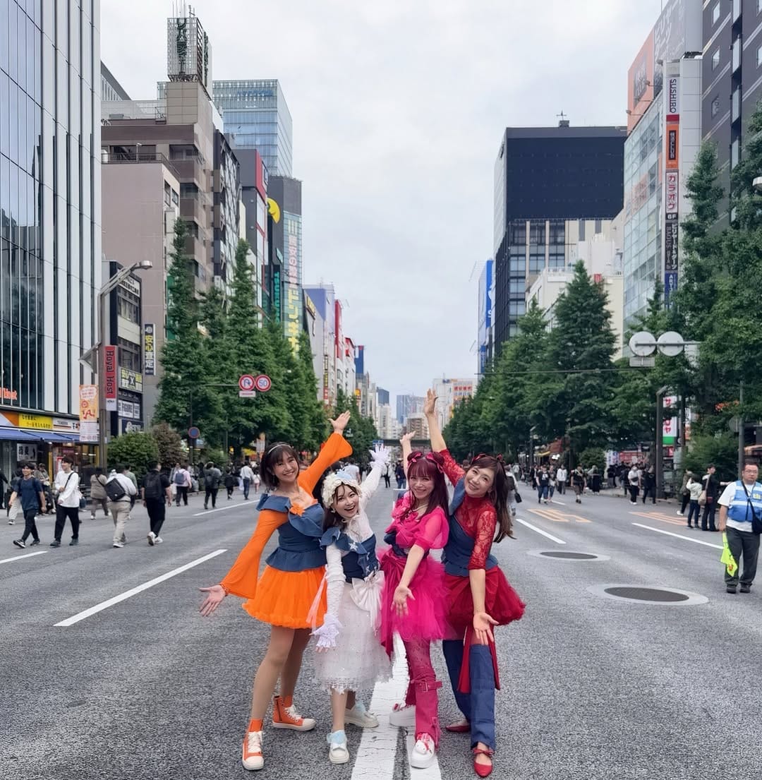 Post 7 by もものり🍑アイドル【ラき☆カも】💖も⃝の人💆‍♀️赤羽エステサロン経営施術 on Instagram (carousel)