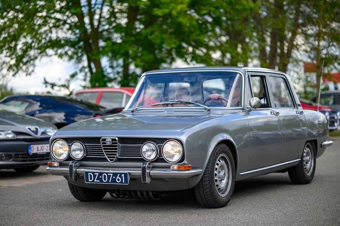 Post 10 by Alfa Romeo Giulia & 105-series on Instagram (image)