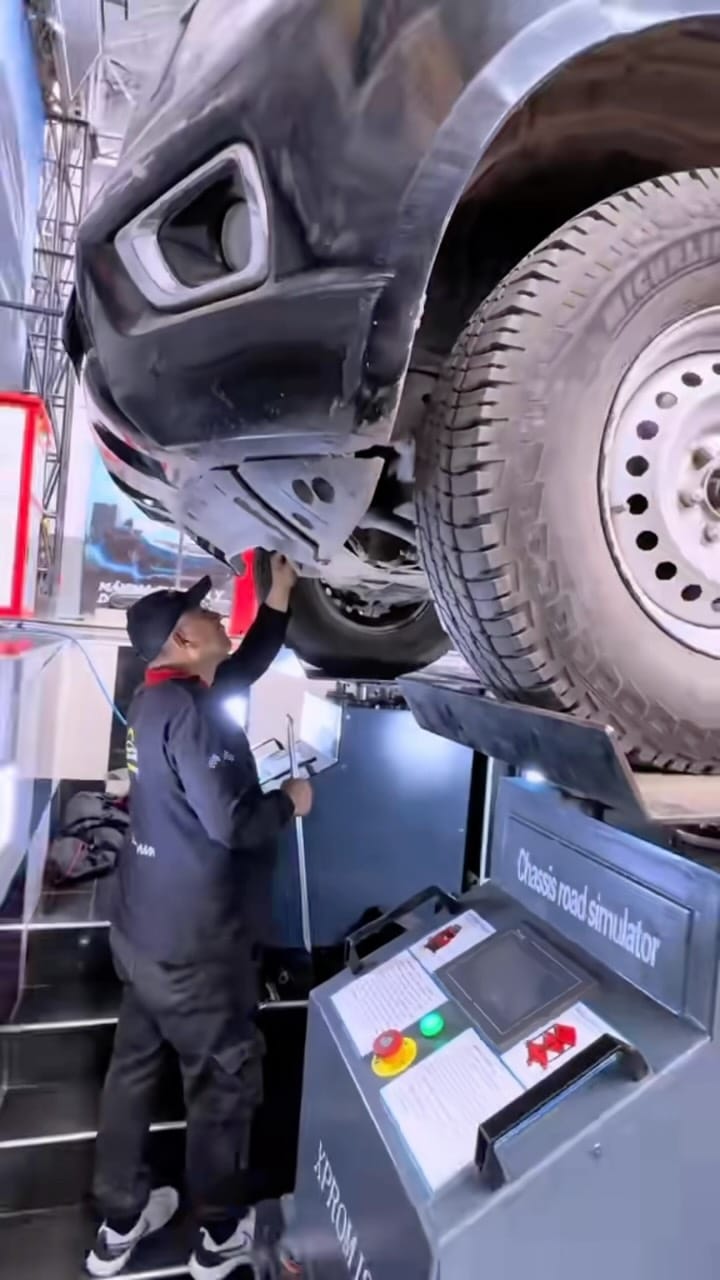 Post 3 by Grupo City Cars Prix  llantas , alineamiento computarizado 3D on Instagram (video)