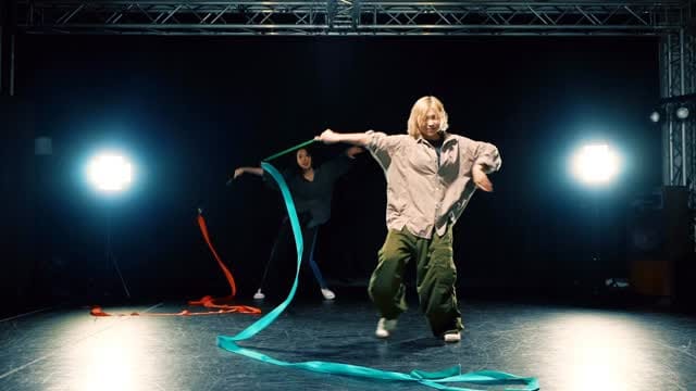 Post 5 by D-Classics on Instagram (video)