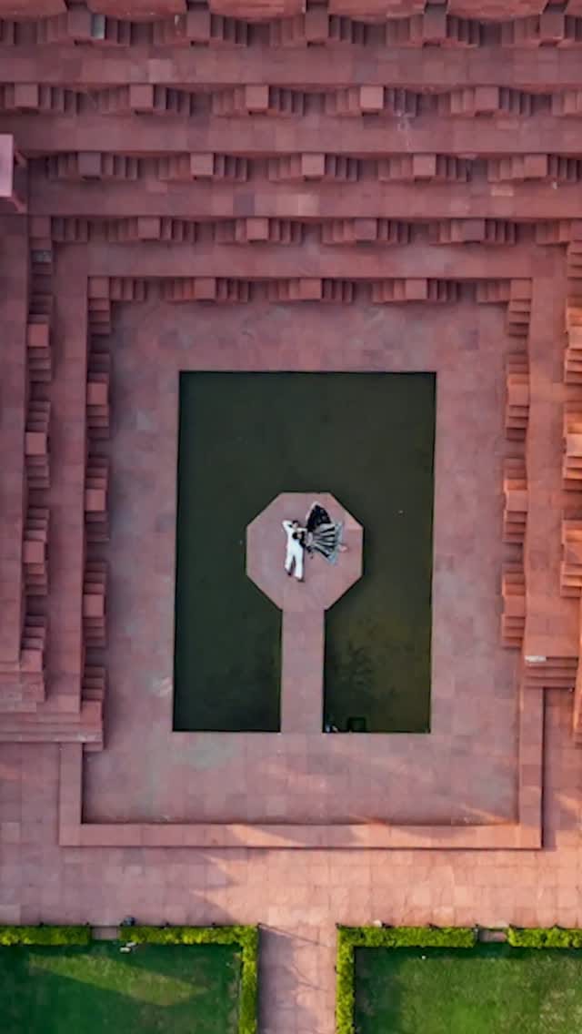 Post 2 by naaz video Arshad's photography on Instagram (video)