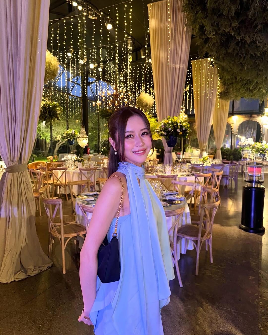 Post 5 by Mana on Instagram (carousel)