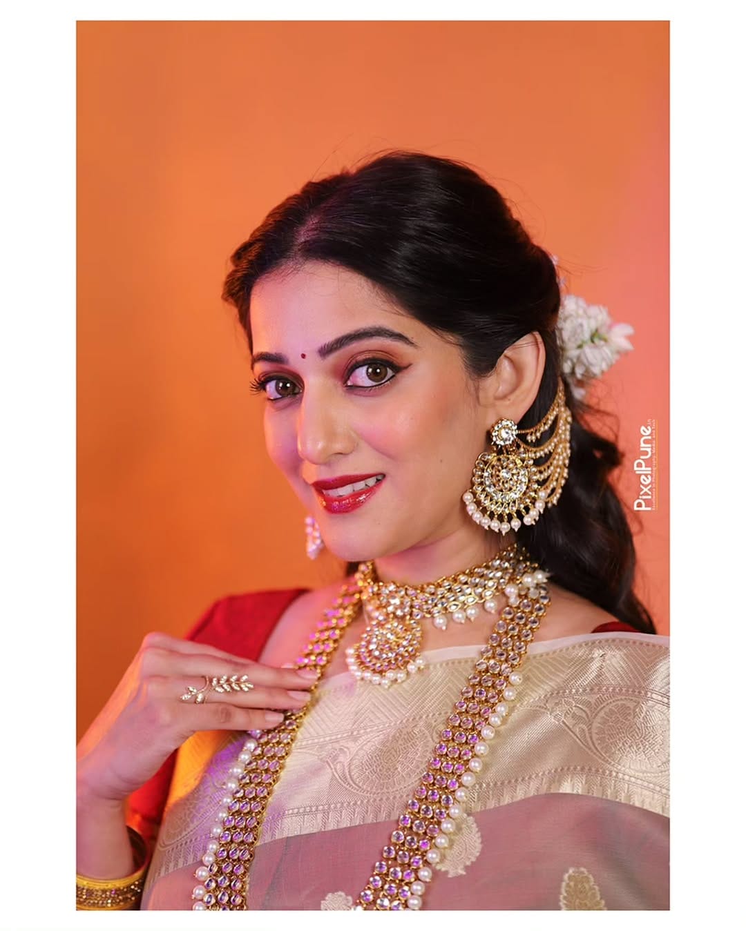 Post 5 by PixelPune fashion photography on Instagram (carousel)