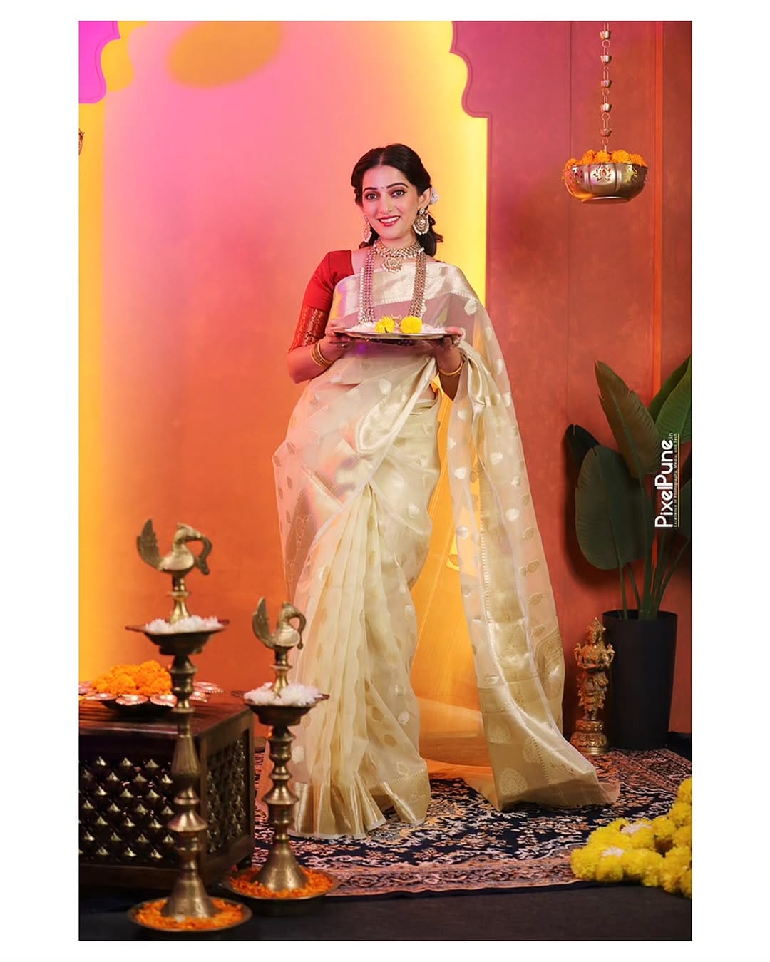 Post 6 by PixelPune fashion photography on Instagram (carousel)