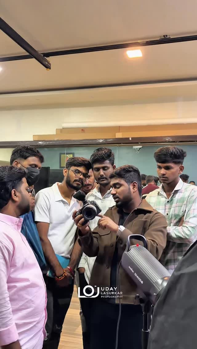 Post 4 by UDAY LASURKAR on Instagram (video)