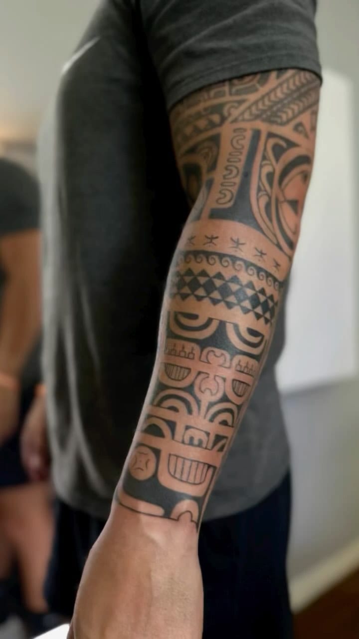 Post 5 by Jhonnathan Camacho on Instagram (video)