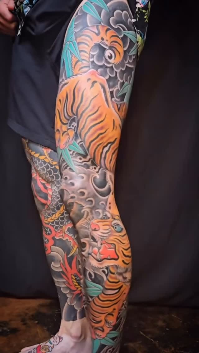 Post 1 by Kelly Edwards Tattoo on Instagram (video)
