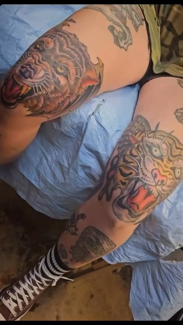 Post 7 by Kelly Edwards Tattoo on Instagram (video)