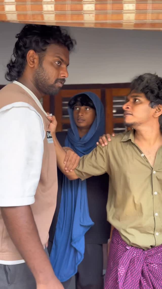 Post 7 by ROSHAN on Instagram (video)