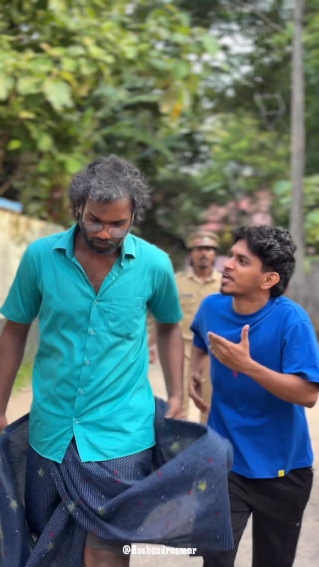 Post 5 by ROSHAN on Instagram (video)