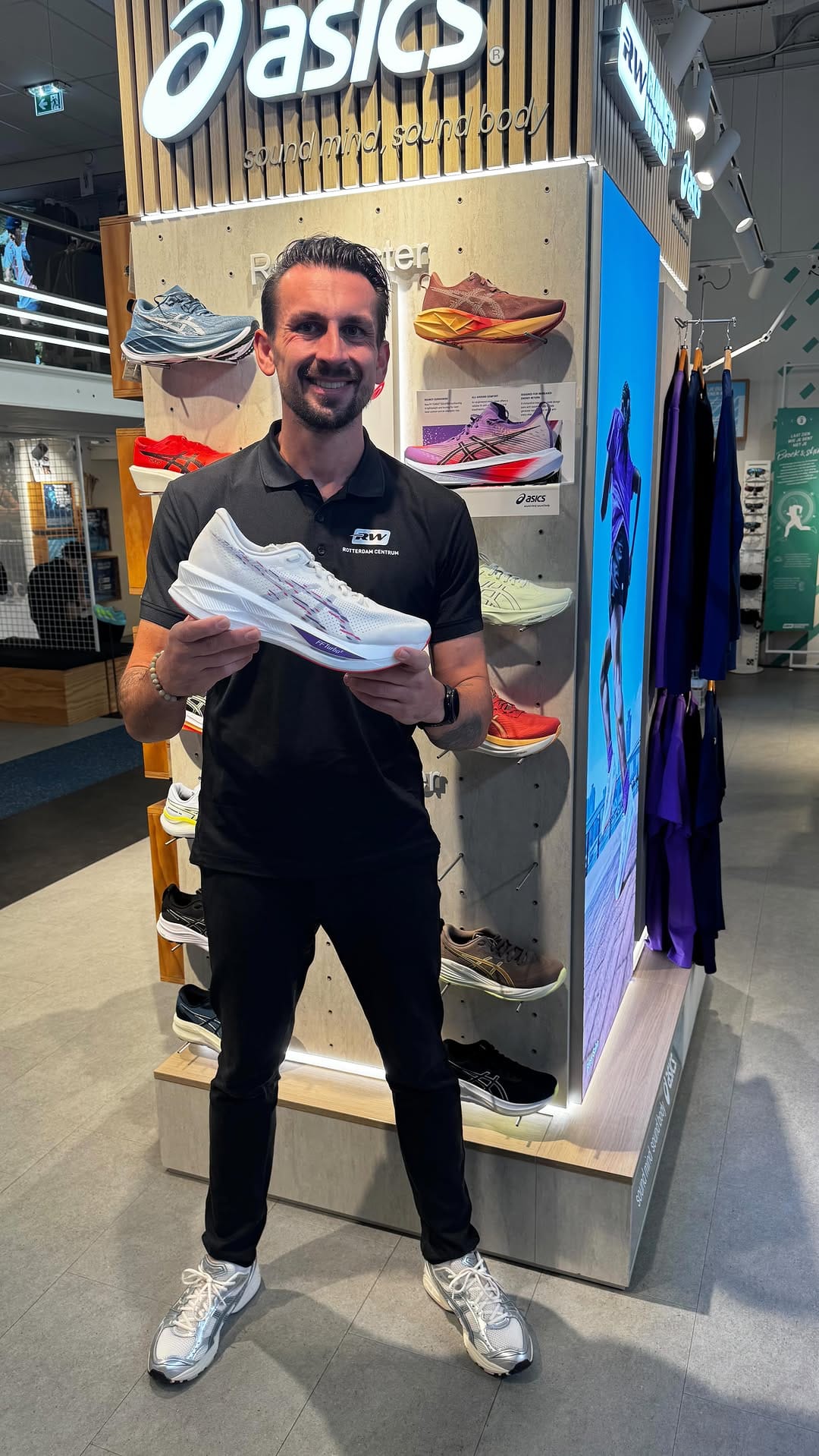 Post 8 by Jordi - ASICS FrontRunner 🇳🇱 on Instagram (video)