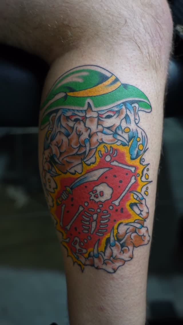 Post 7 by Tom Roder Tattoo on Instagram (video)