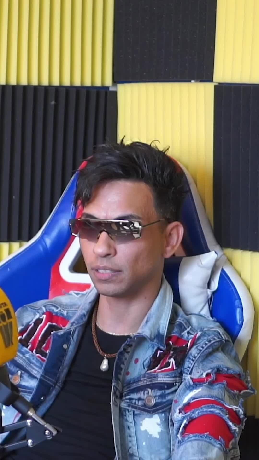 Post 8 by ALX THE MASTER on Instagram (video)
