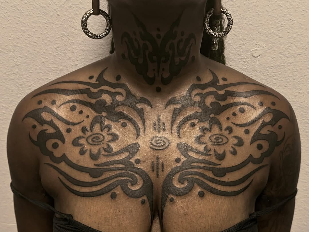 Post 2 by Elise “LiLi” Allen🤍 NeoTrad Orlando Tattoo Artist 🤍 on Instagram (image)
