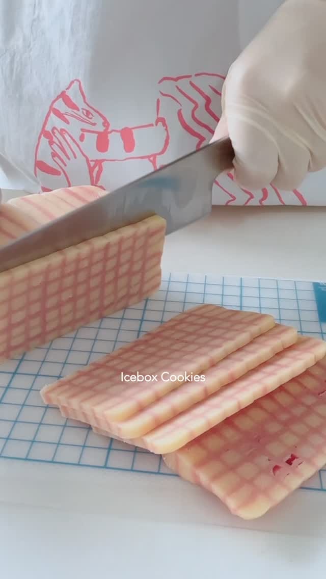 Post 5 by efuca.イトウユカ on Instagram (video)