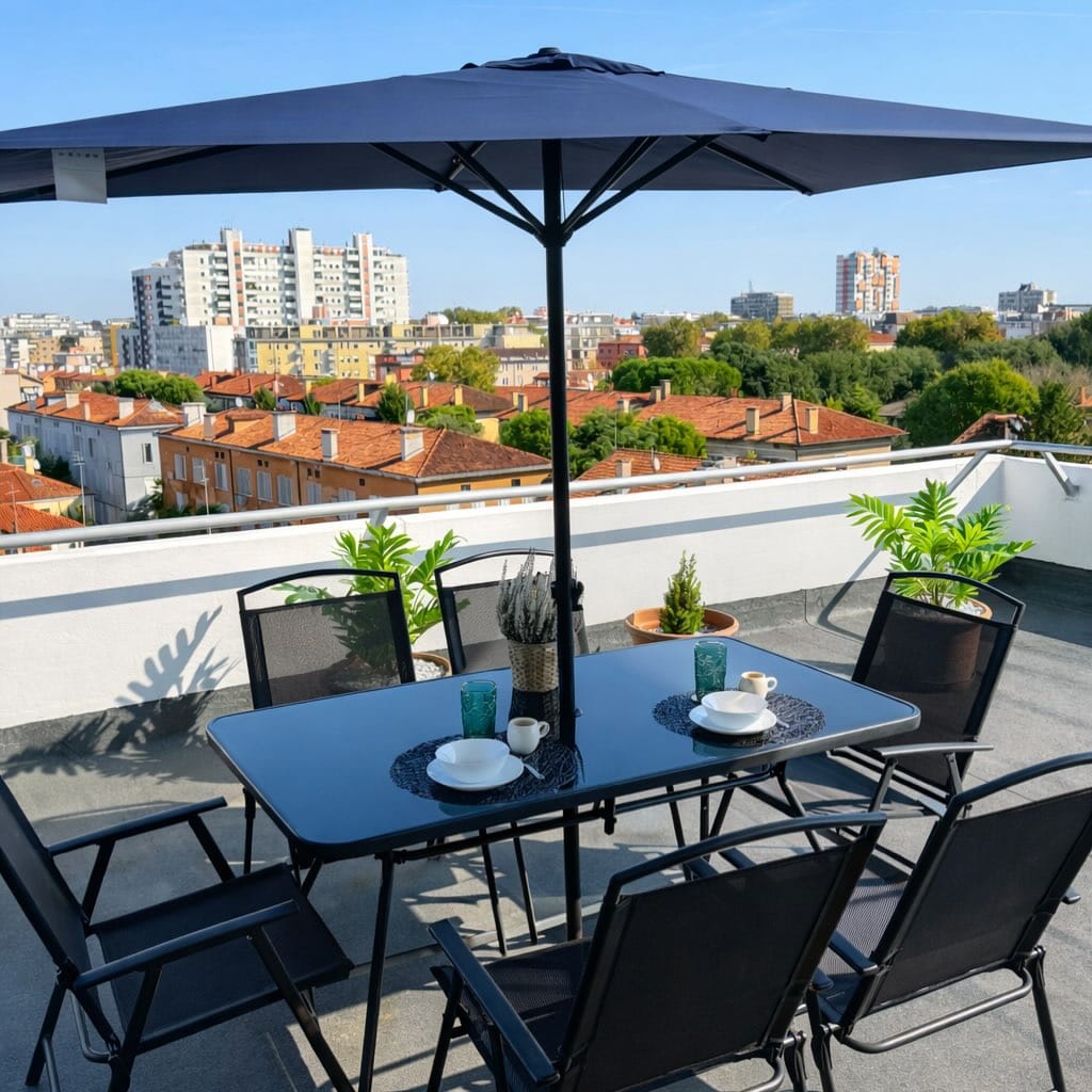 Post 1 by Sky Terrace Mestre on Instagram (image)